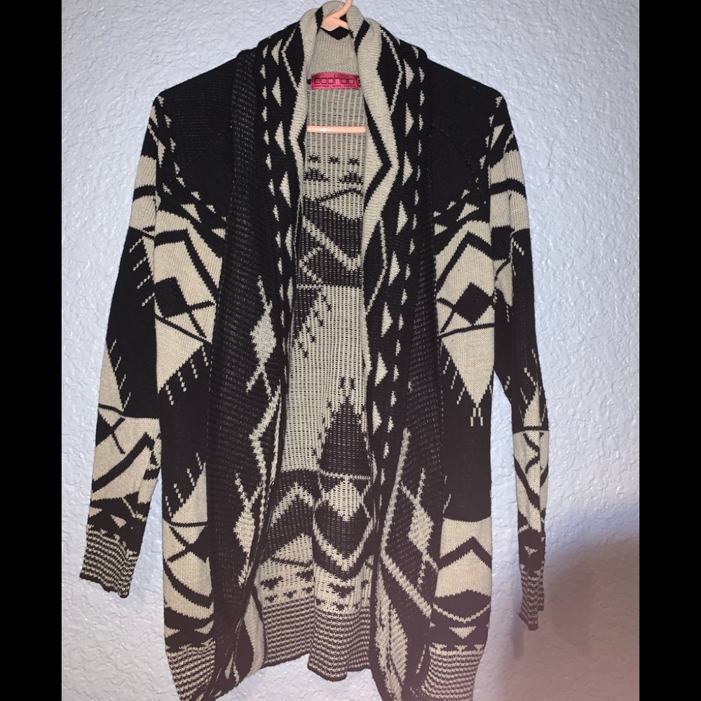 Boohoo Cardigan Sweater S/M